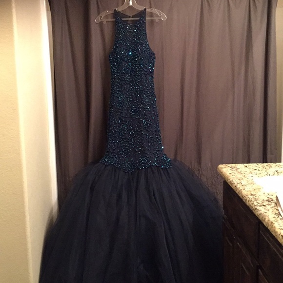 Sherri Hill beaded prom dress. - Picture 7 of 7